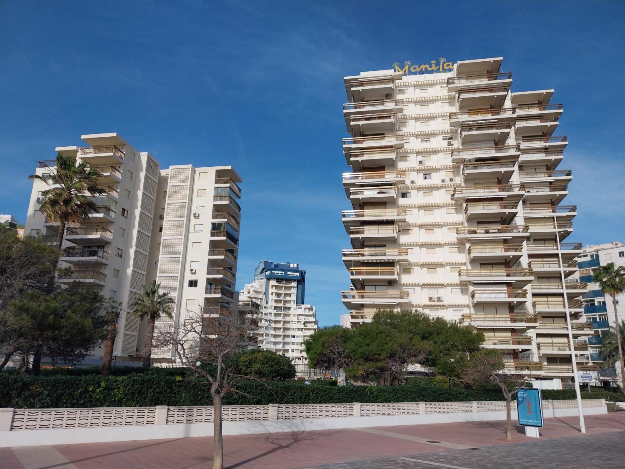 Manila Solo Familias Serviplaya กันดิอา ภายนอก รูปภาพ